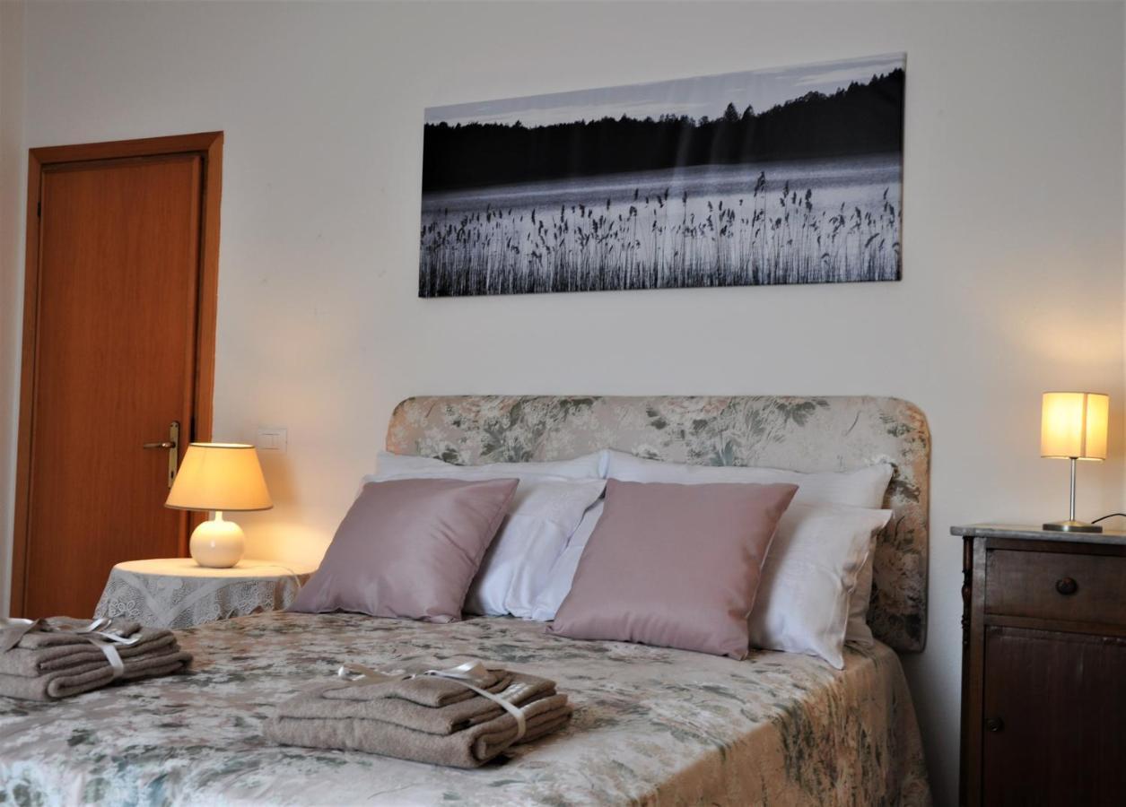 Casa Vacanze โบลเกริ ภายนอก รูปภาพ